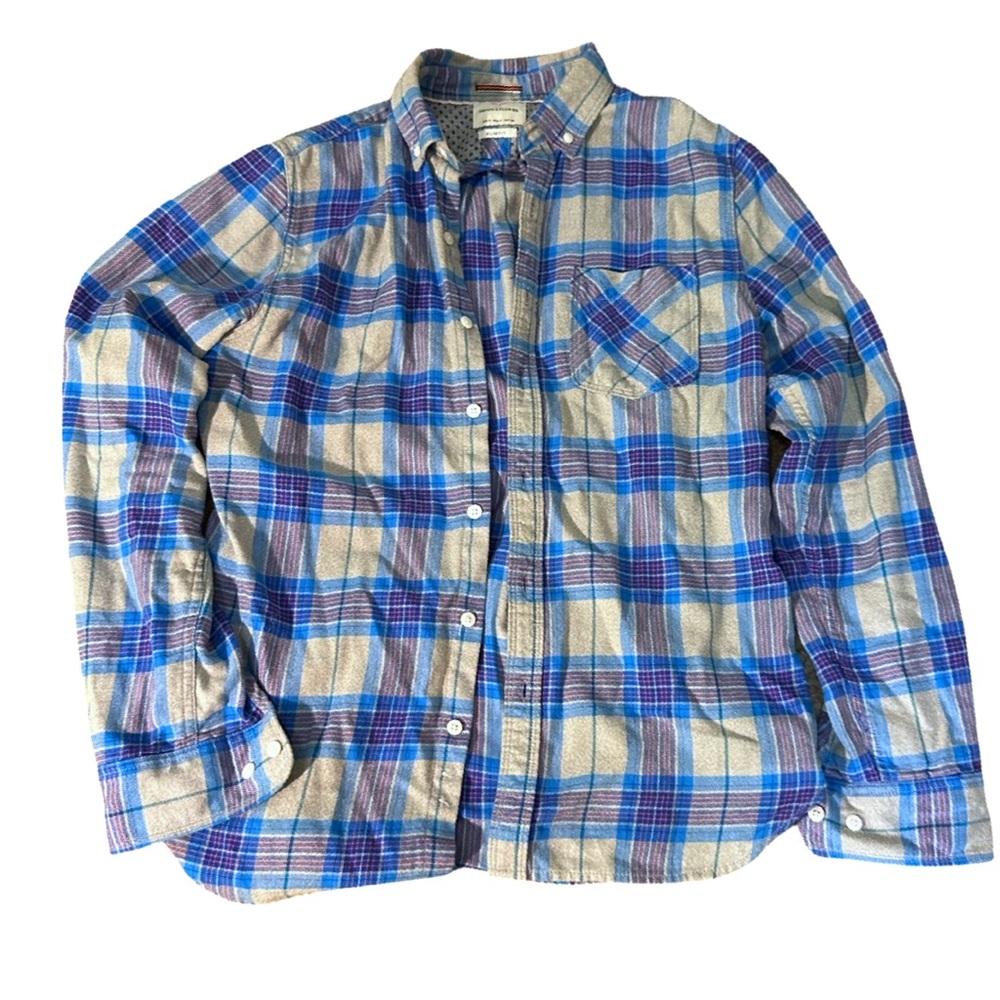 NWOT Plaid Cotton Flannel Button Up